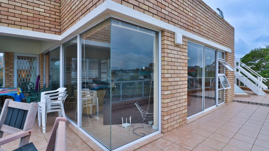 2 Bedroom Property for Sale in Stilbaai Wes Western Cape